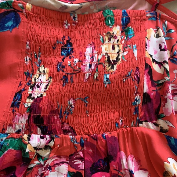 NWT Express Women’s Floral Wrap Dress - Picture 7 of 9